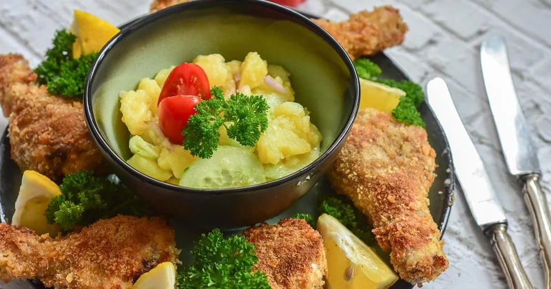 Poulet rôti avec pommes de terre : l'accompagnement qui cuit en même temps